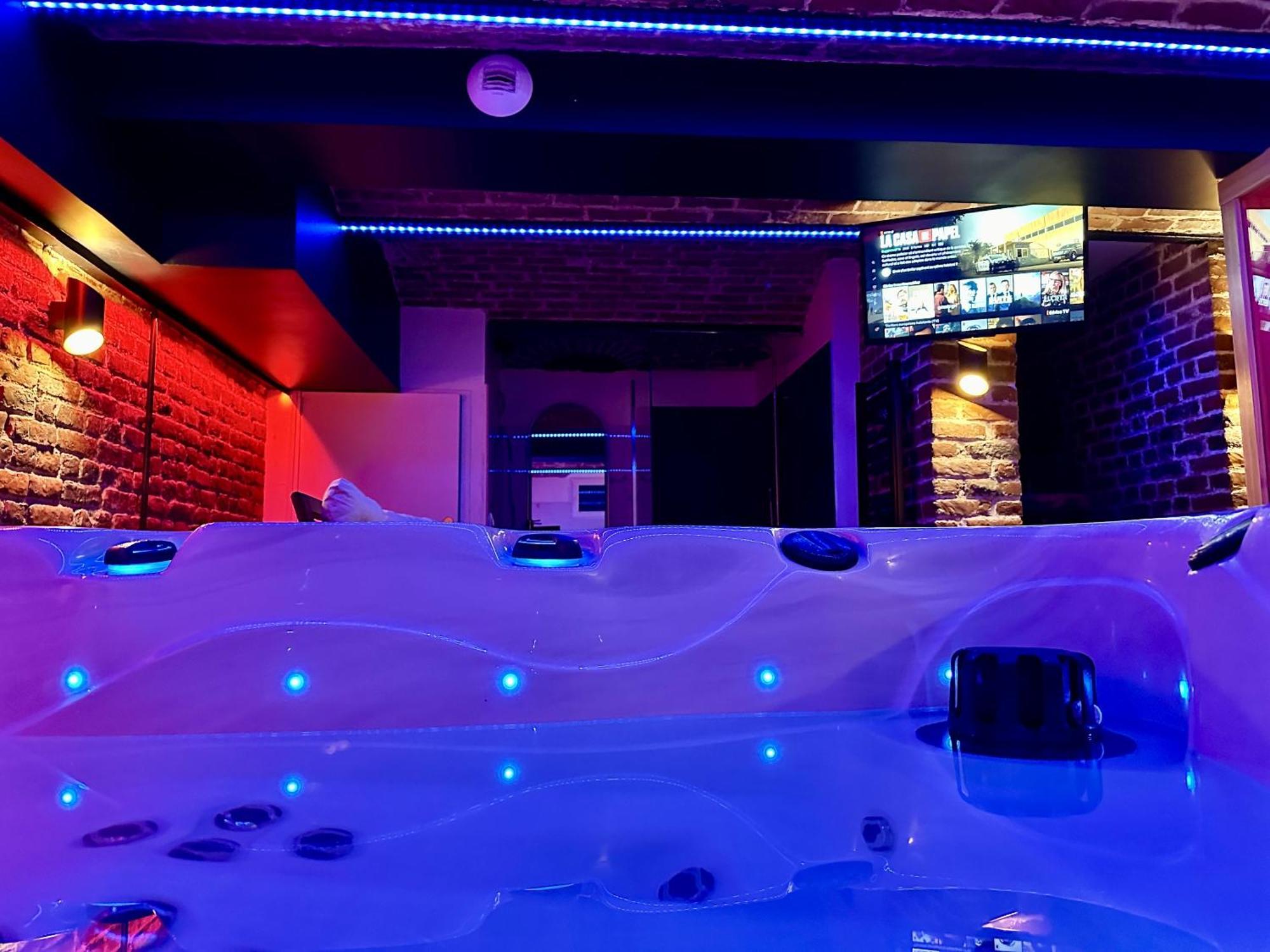 Le Bijou - Appartement, Sauna Et Jacuzzi - Lille Dış mekan fotoğraf