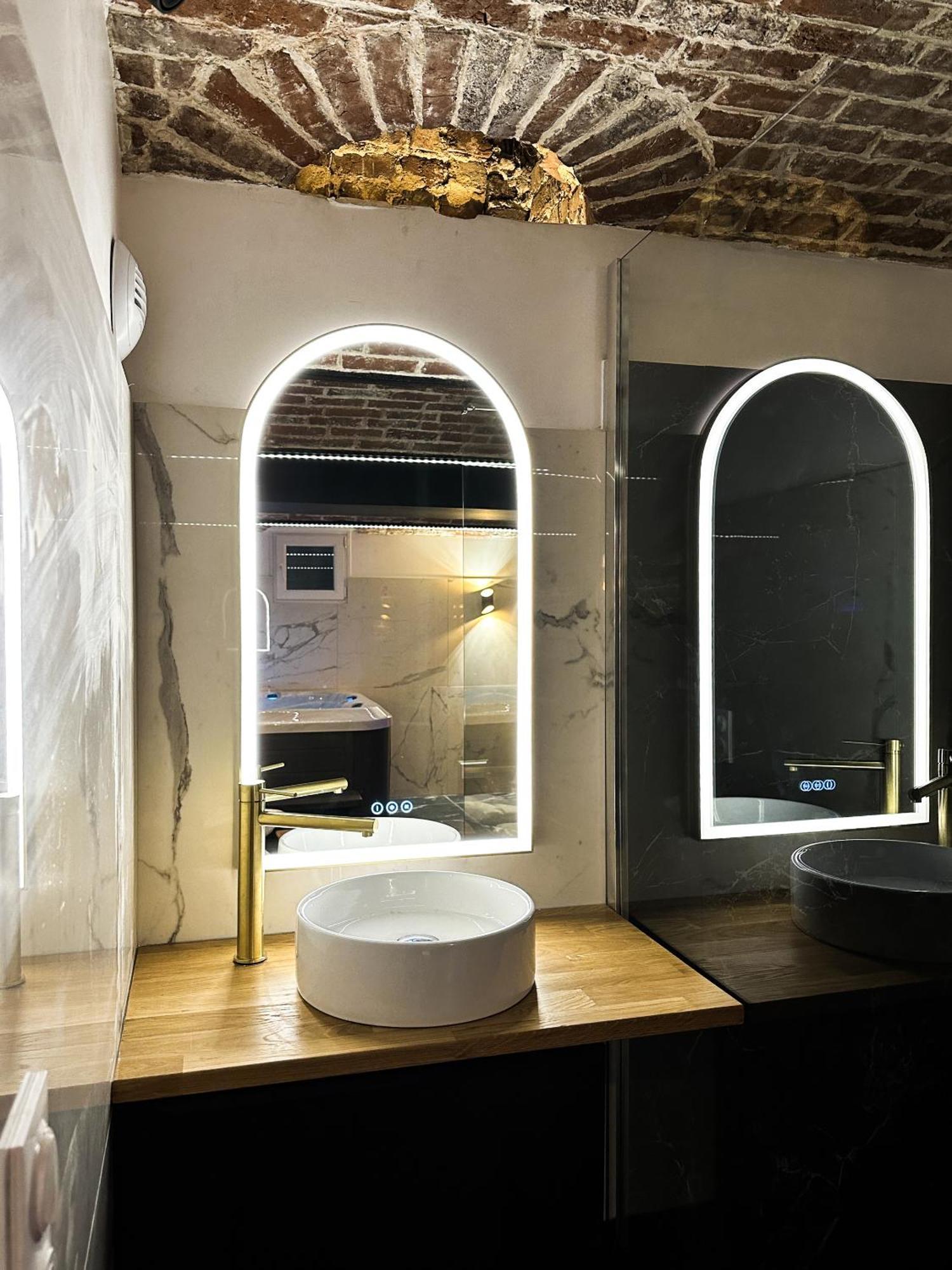 Le Bijou - Appartement, Sauna Et Jacuzzi - Lille Dış mekan fotoğraf